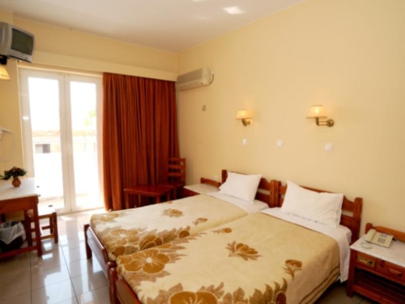 Paritsa Hotel คอสทาวน์ ภายนอก รูปภาพ
